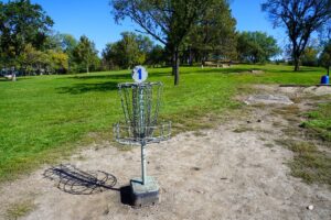 disc golf hole number 1