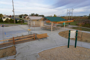wide angle view of Hay Creek Park from the playground