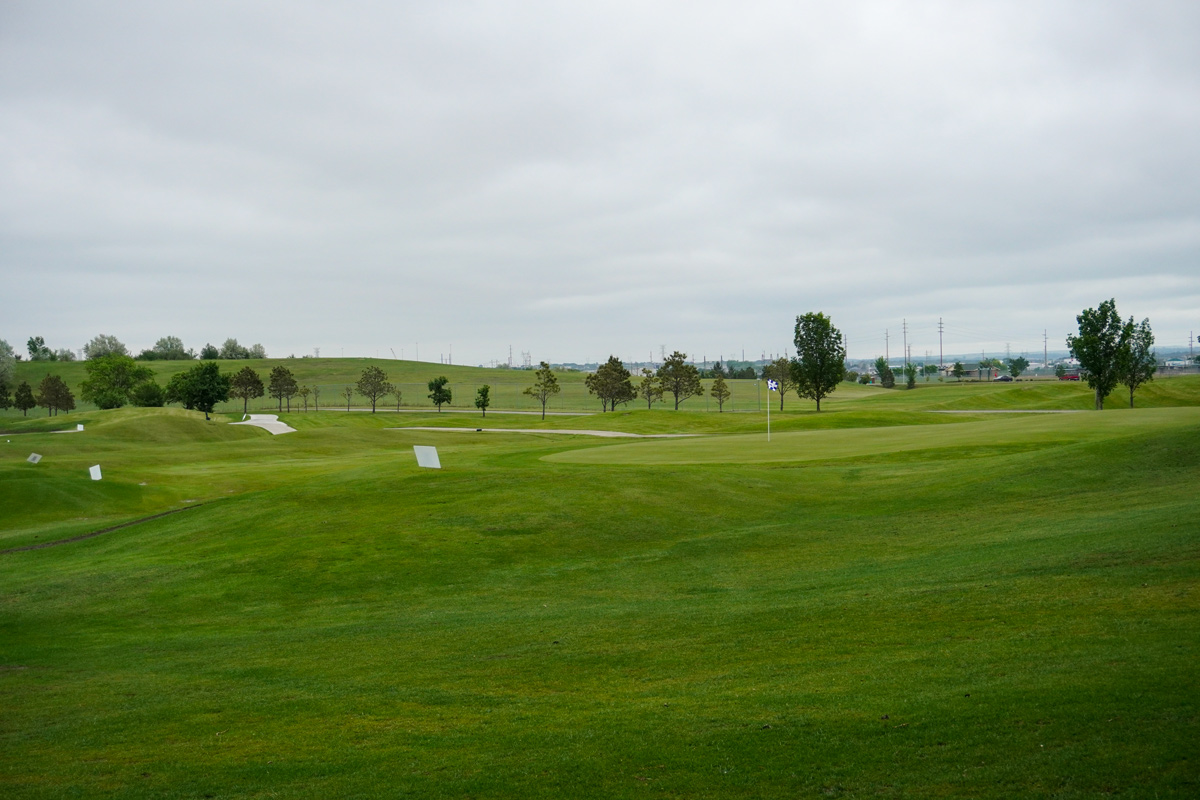 wide angle view of Sheila Schafer Junior Links featuring one hole