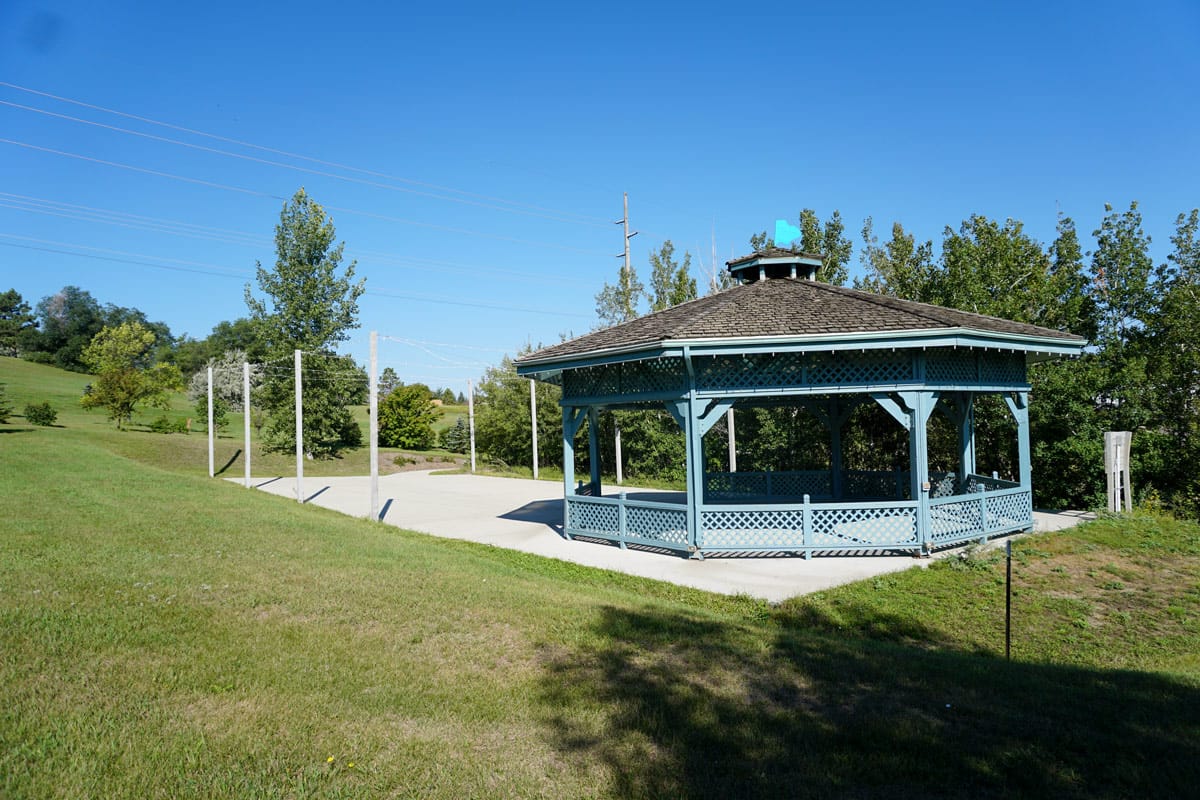blue gazebo at Sleep Hollow Park