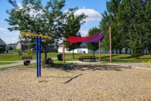 picnic shelter and swing set at Southland Park