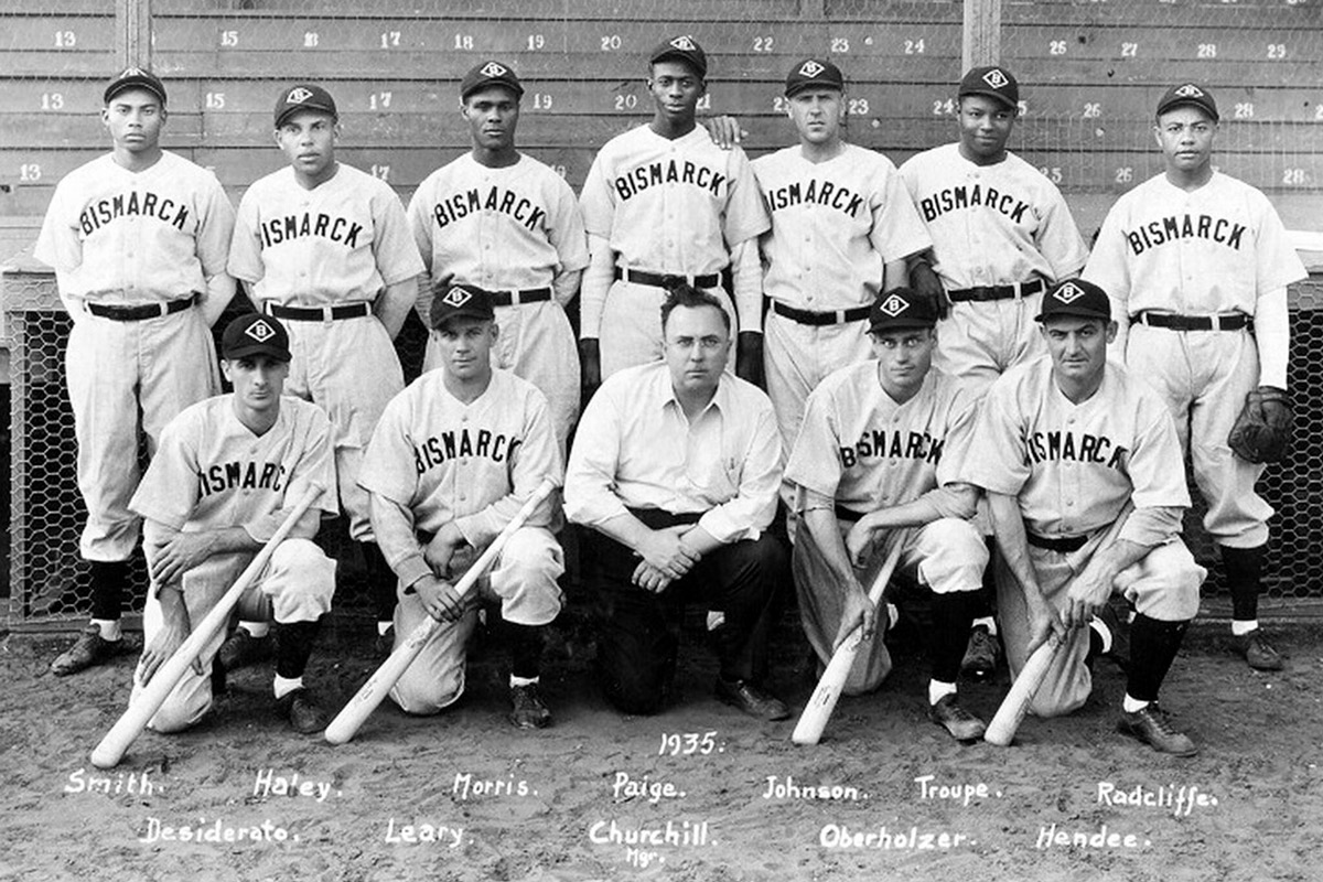 1935 Bismarck Baseball Team with Satchel Paige in the back row
