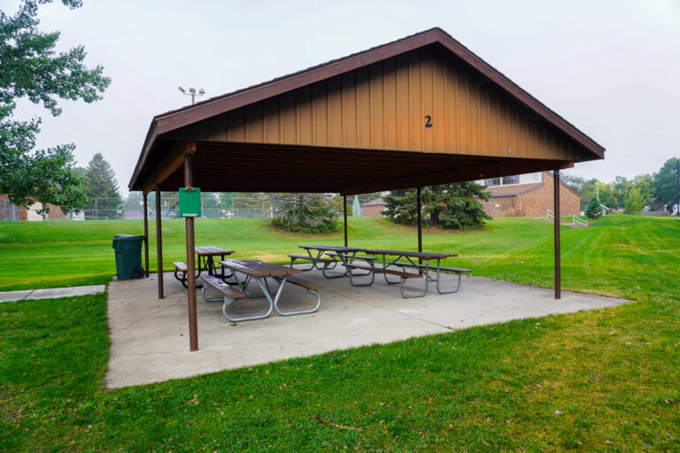 Wachter Park shelter 2